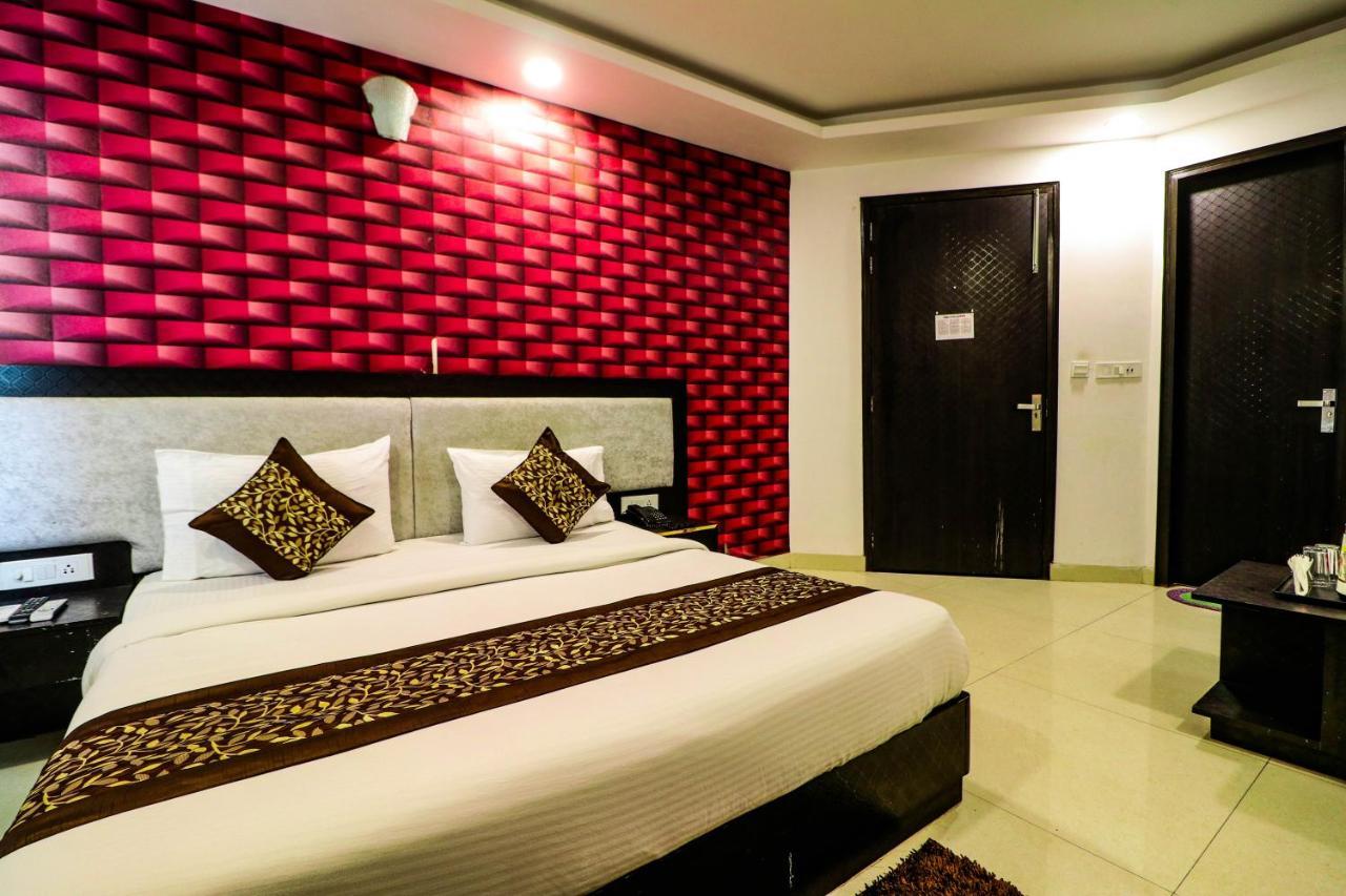 Hotel Olive Zone Near Delhi Airport Нью-Делі Екстер'єр фото