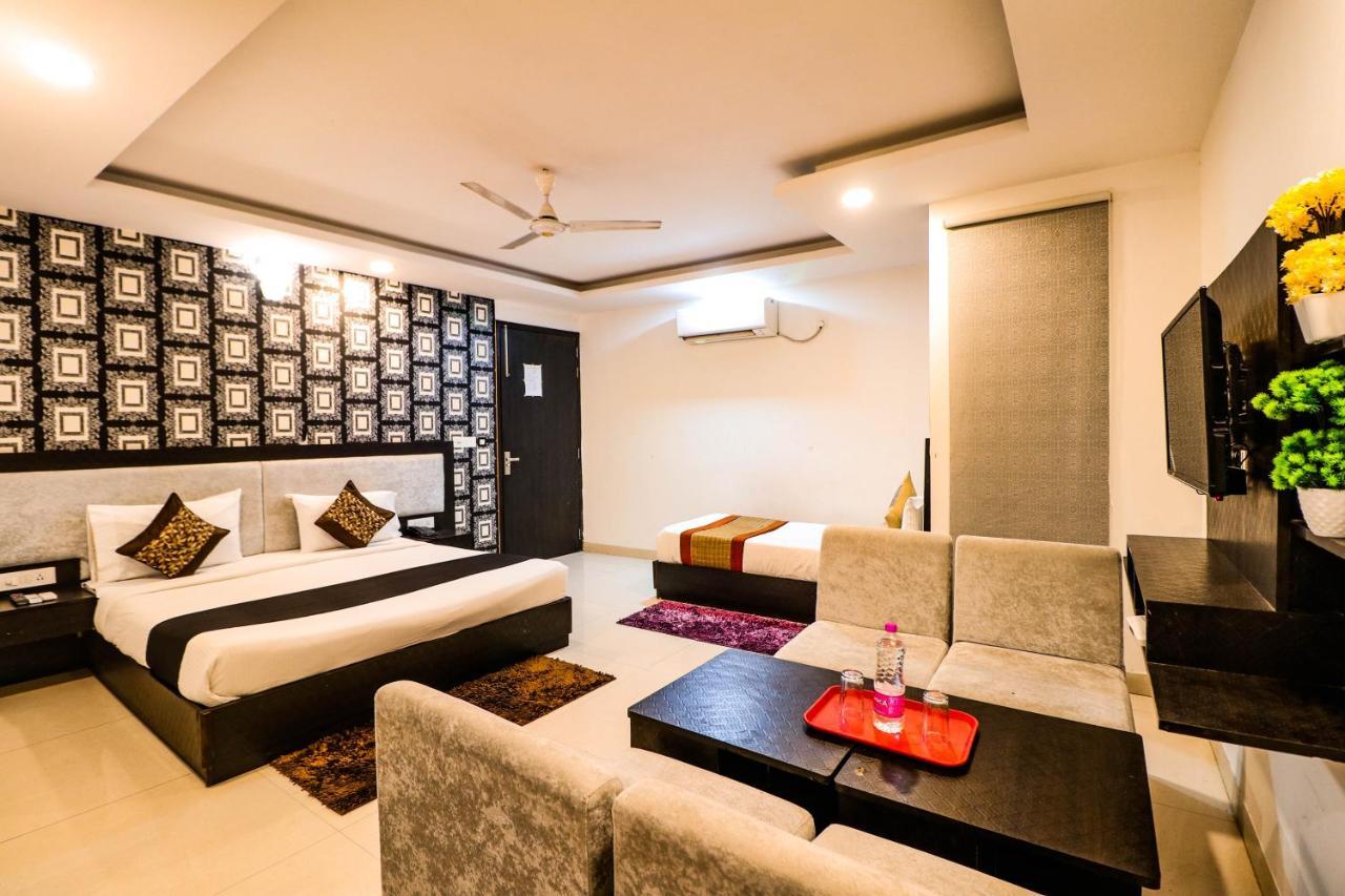 Hotel Olive Zone Near Delhi Airport Нью-Делі Екстер'єр фото